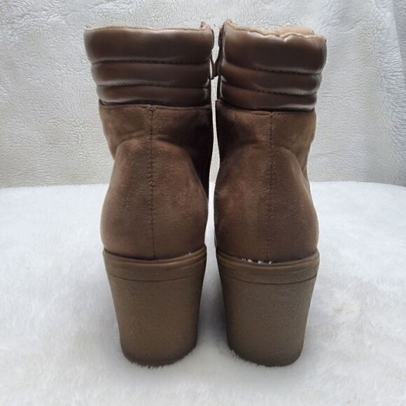 Chunky Boho Lace up Ankle Boots. Suede. Tan. Side zip. 3" heel. Rubber soles and - Picture 7 of 11